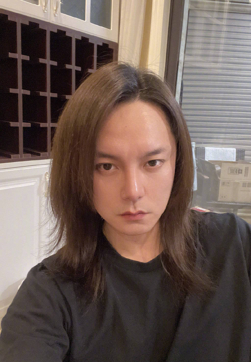 陈都灵方否认与尹正恋情：只说一次，没在一起
