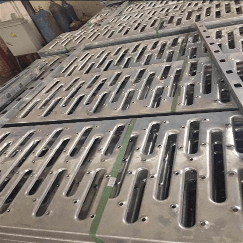 盾构山洞走台板火车隧道走道板镀锌板踏步板安平县恒迅交通设施制造