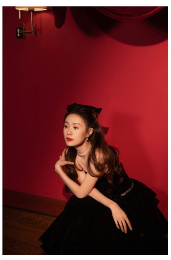 哈佛才女许吉如亮相非常道