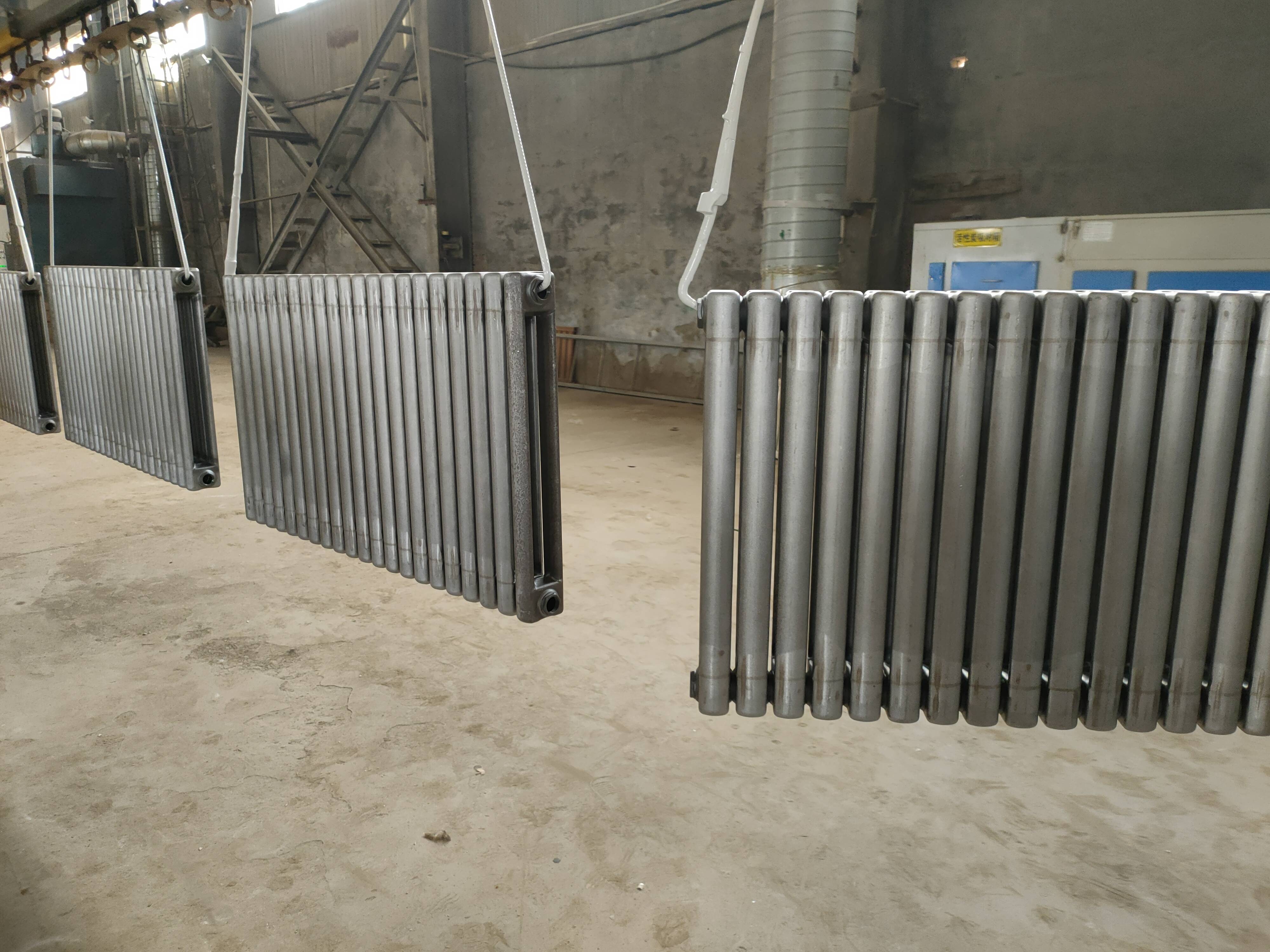 水暖电暖气片的优缺点有哪些