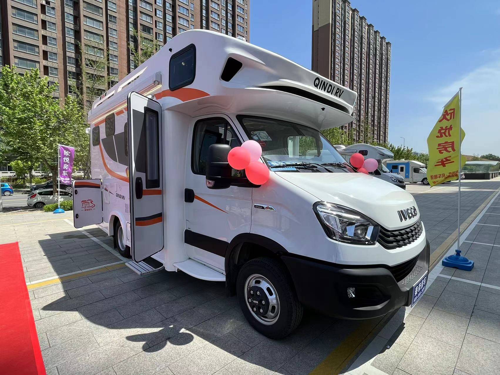 秦帝房车五一劳动节五地联动只为带您看房车