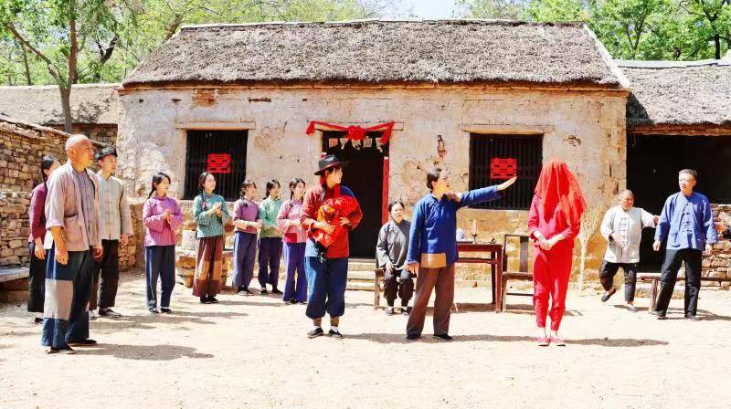 沂南:红色文化旅游节平稳开启_沂蒙_演出_家乡