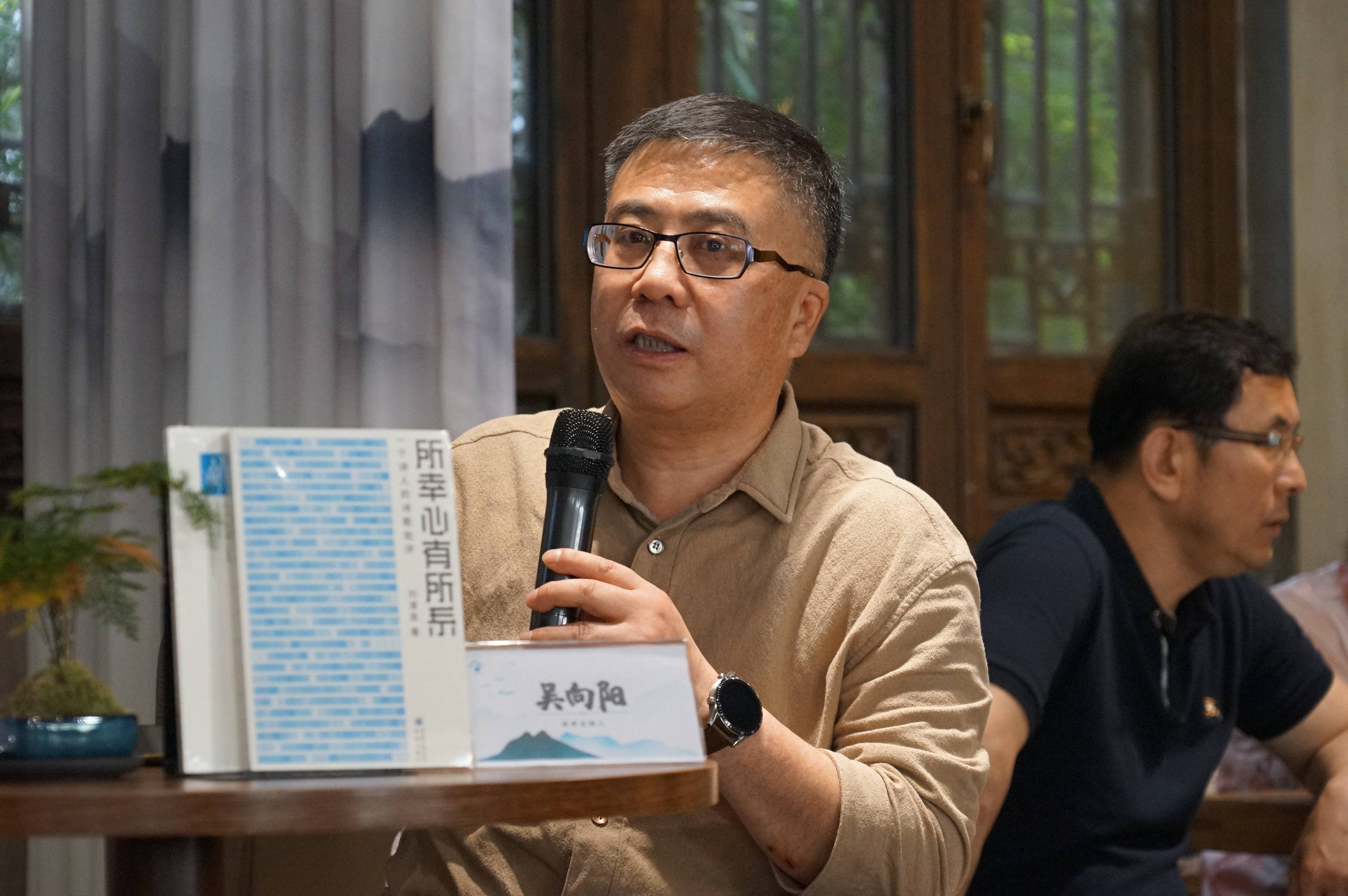 真正有价值的批评是什么重庆诗人刘清泉诗歌评论集所幸心有所系在渝