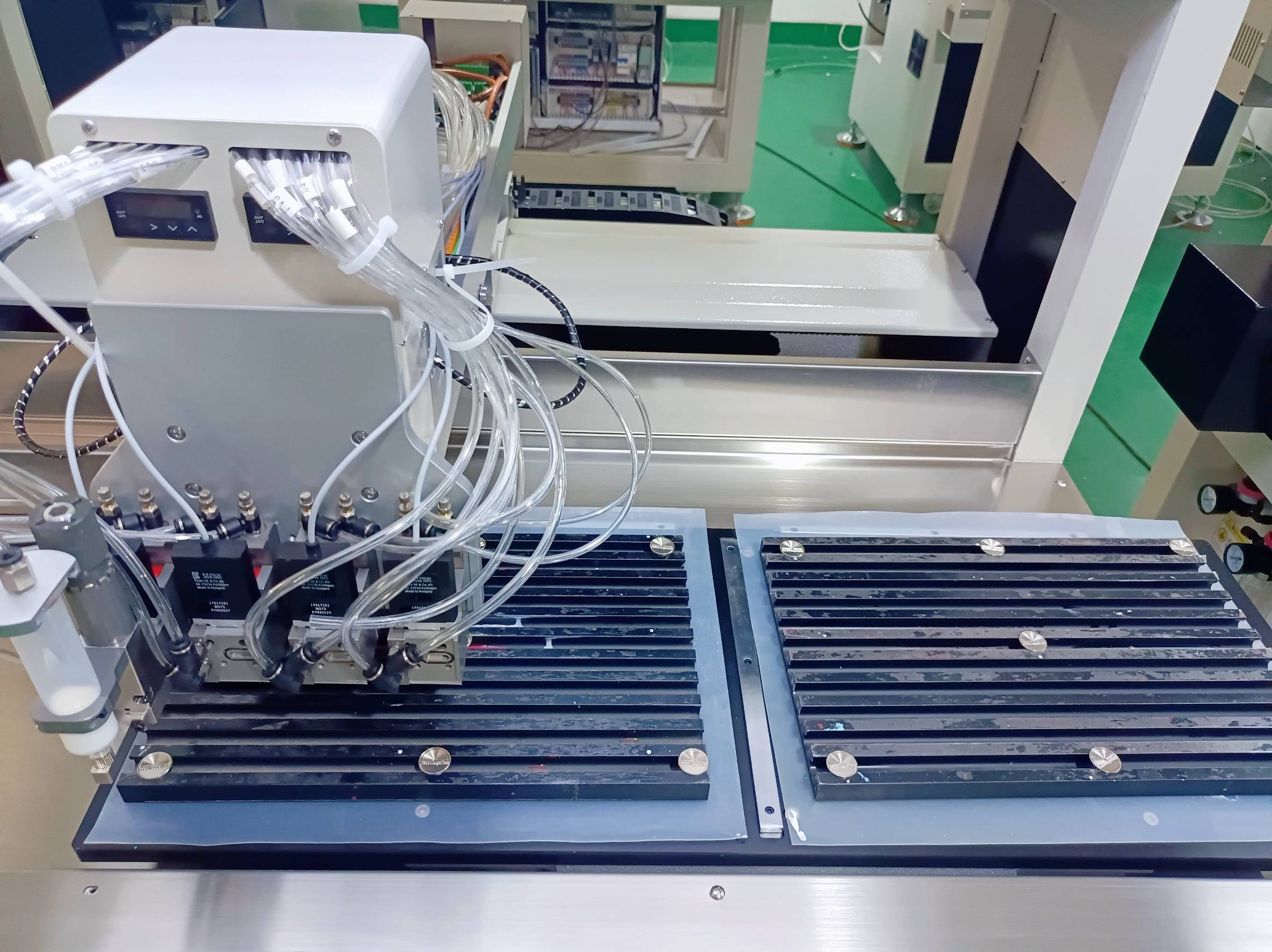 全景视觉点胶机涂漆上色-科技——维度自动化_胶水_影响_压力