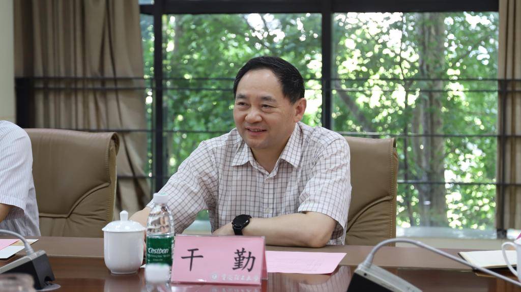 重庆科技学院党委副书记干勤一行到重庆理工大学调研交流_张晓洪_工作