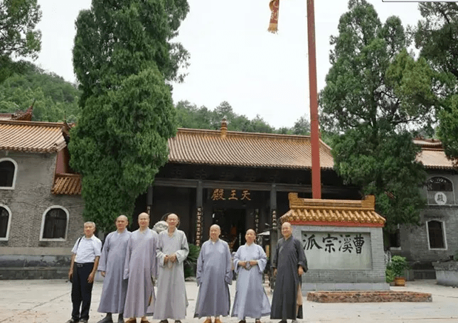 憨山年譜第7集德清教書還寺債洪恩落淚多挽留知音難覓