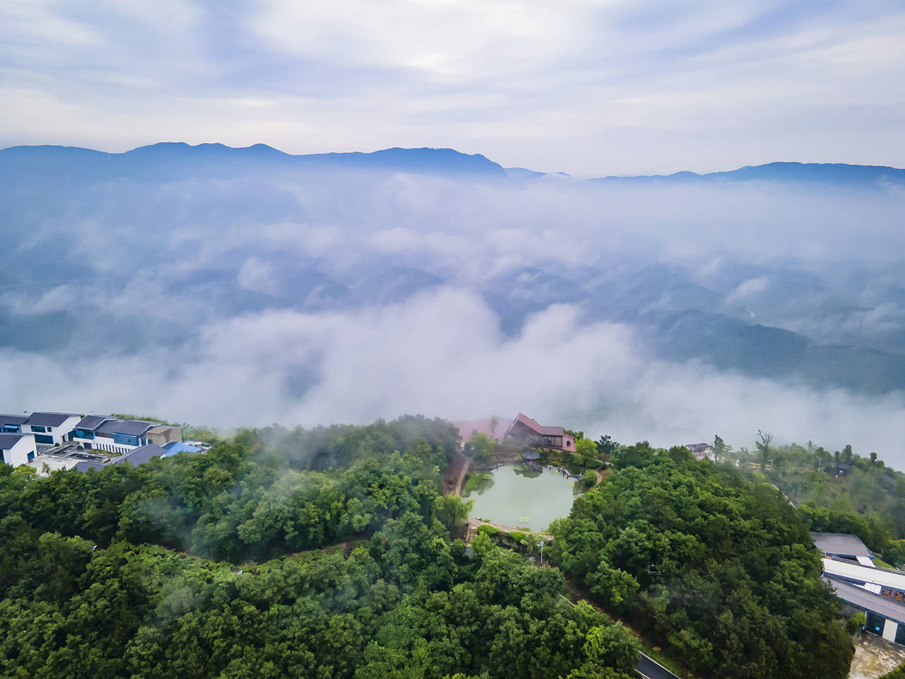 襄阳市天池山风景区图片