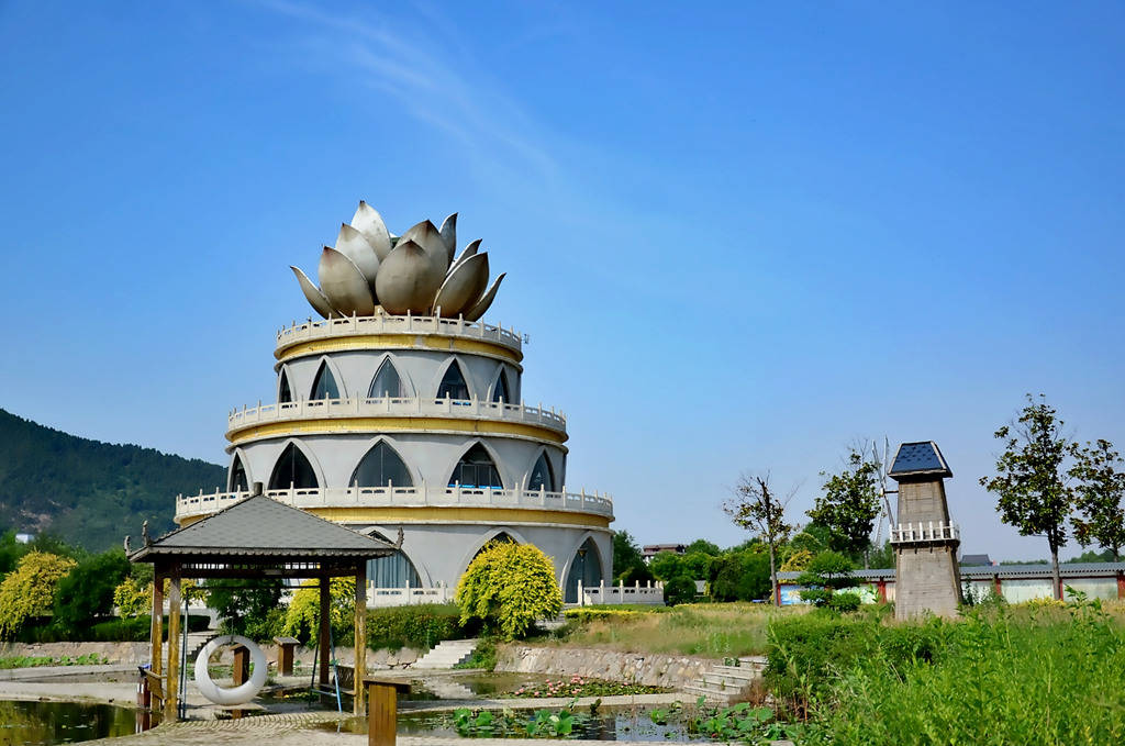 洛阳灵山莲花公园图片