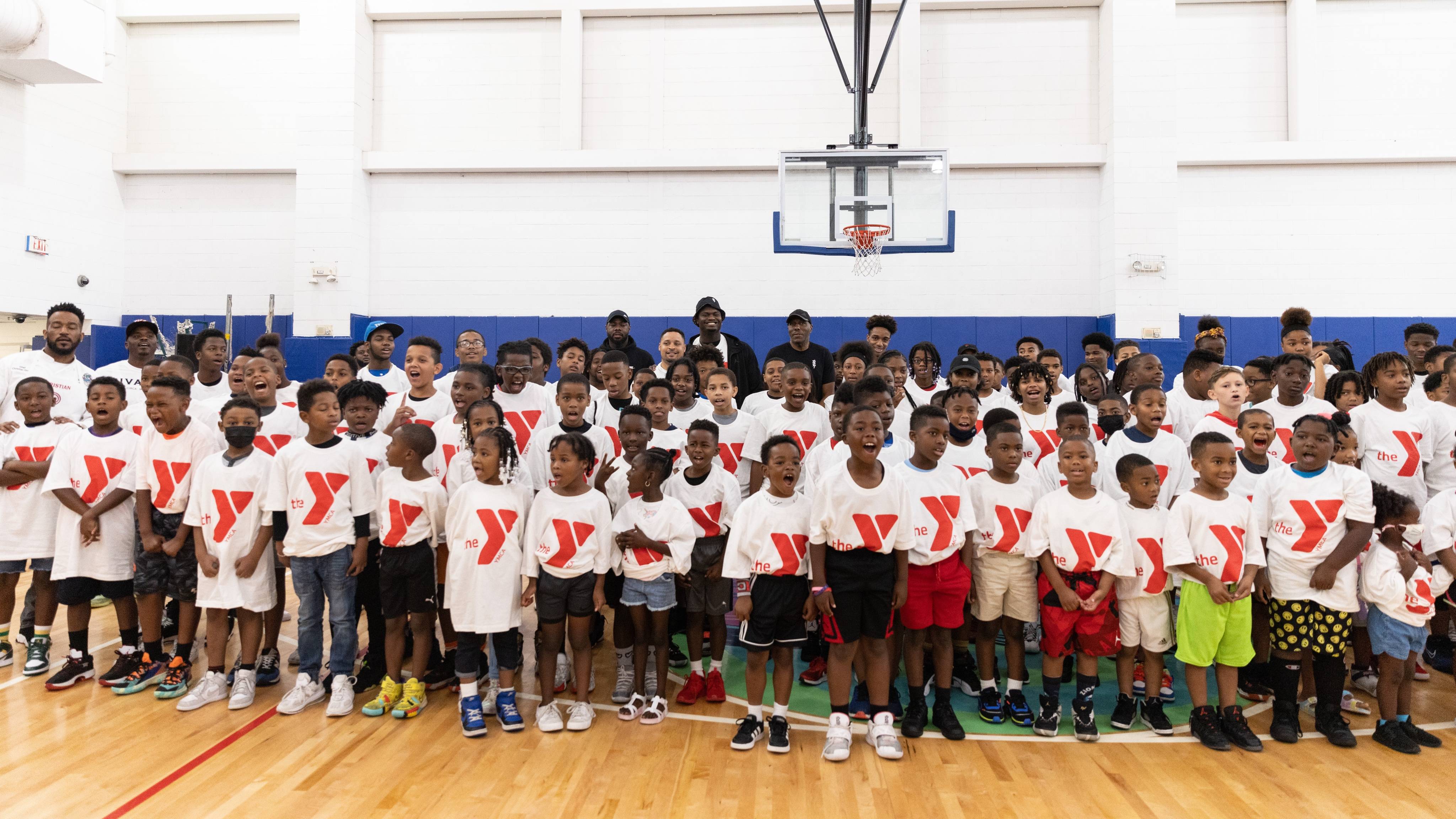 锡安领衔主场强攻