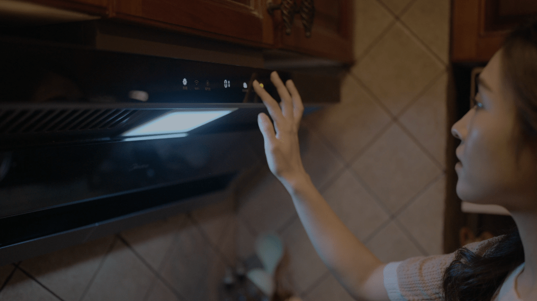 美的用户纪录片和你一起寻找那些厨房留下的背影