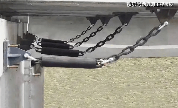 桥梁防落梁缓冲链条桥梁防落梁链条防落梁施工方法