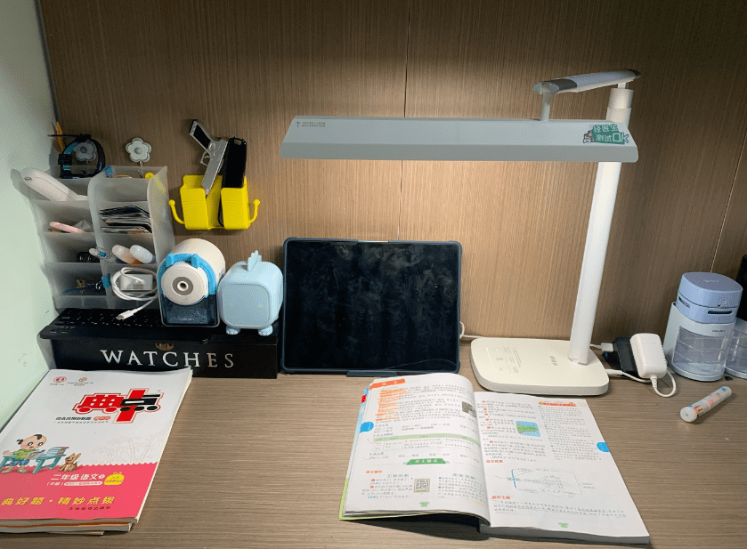 护眼灯哪个牌子更好更专业？2022年高品质护眼台灯推荐