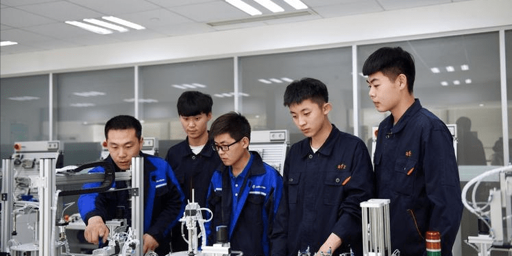 这6个专业适合男生报读就业容易