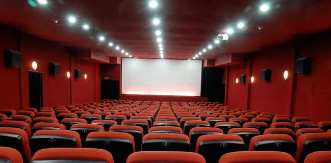 全国仍有四千多家影院没营业 2022年上座率跌至6.5%创新低