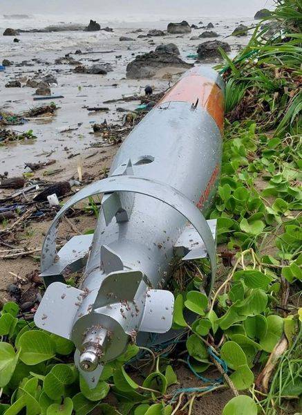 缅甸若开邦皎漂海滩惊现一枚未爆炸的印度制造鱼雷