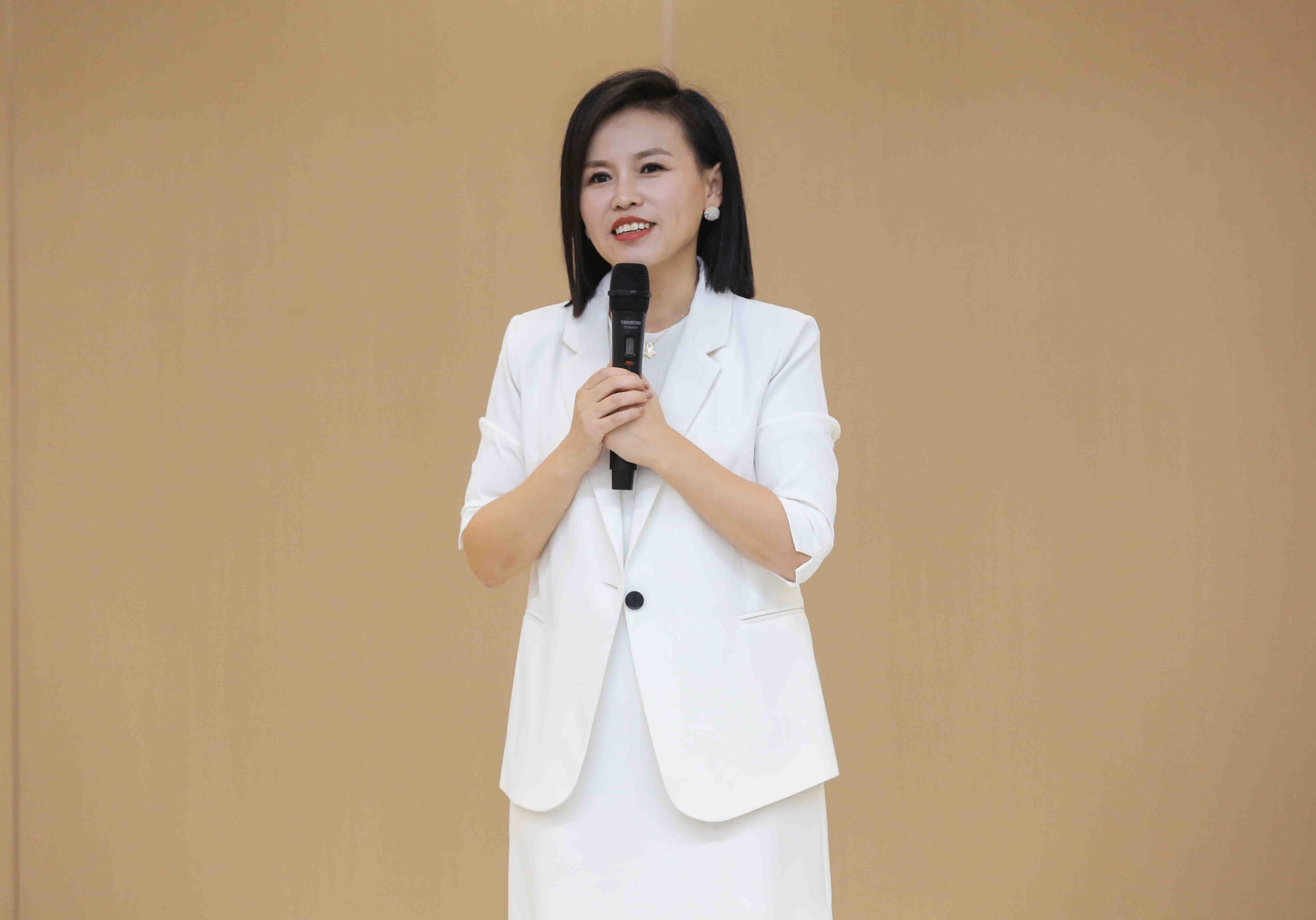 圆梦 中投慈善爱心企业捐赠新闻发布会在济南举行_山东_公益_周春卫