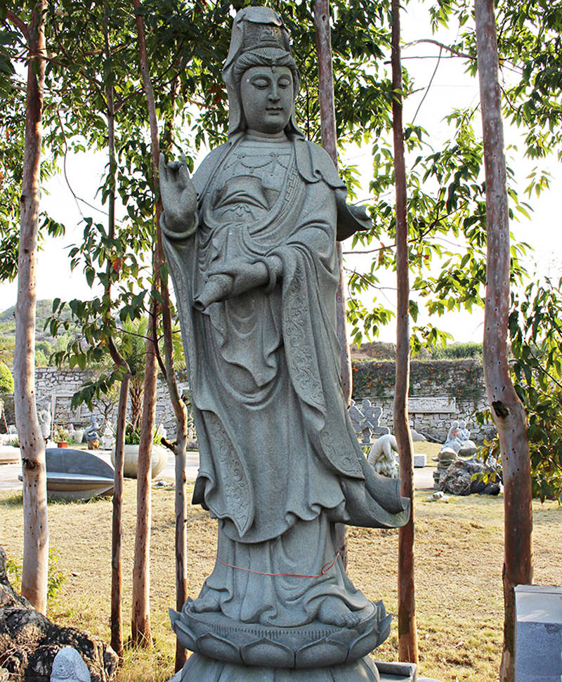 石雕观音菩萨还有哪些有趣的名字 观世音 观自在 茶水