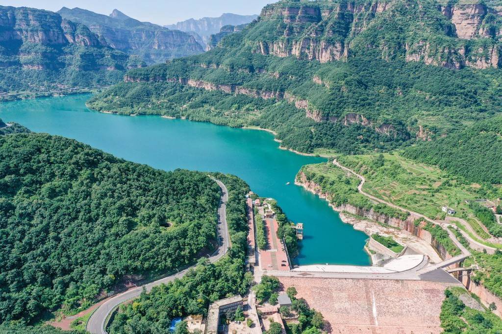 河南林州太行大峡谷 高峡出平湖犹如太行山-搜狐大视野-搜狐新闻
