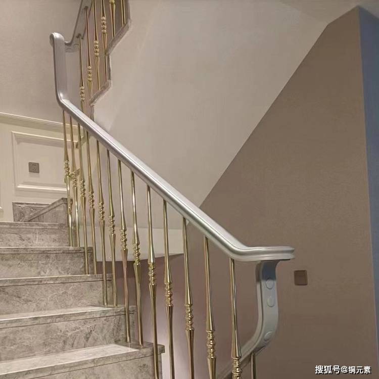 中式豪华复合铝艺扶手 双层入户别墅门上门安装-搜狐大视野-搜狐新闻