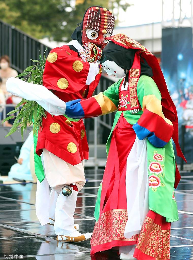 韩国安东假面舞图片