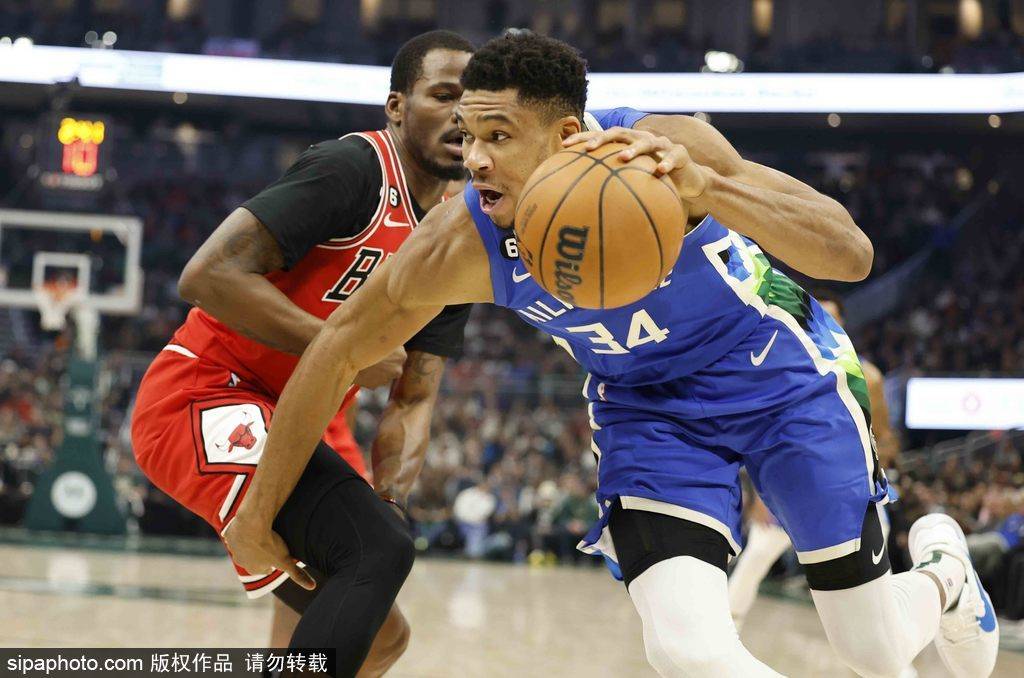 字母哥的暴力美学遇上浓眉的全能技术谁更胜一筹