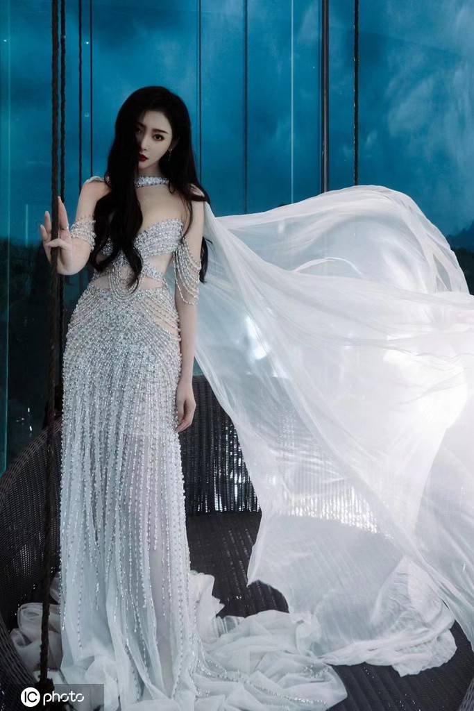 张天爱微博视界大会写真 自信优雅美丽动人-搜狐大视野-搜狐新闻