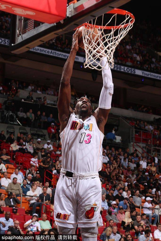 巴特勒领衔热火对决福克斯率领的国王阵容