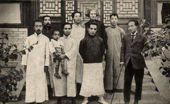 鲁迅一生最大的败笔,害得儿子莫名其妙挨了顿臭骂,只怪一片好心