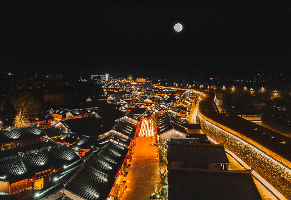 西昌建昌古城:600年的古老与深情,点燃月色下的人间烟火_发射_文旅