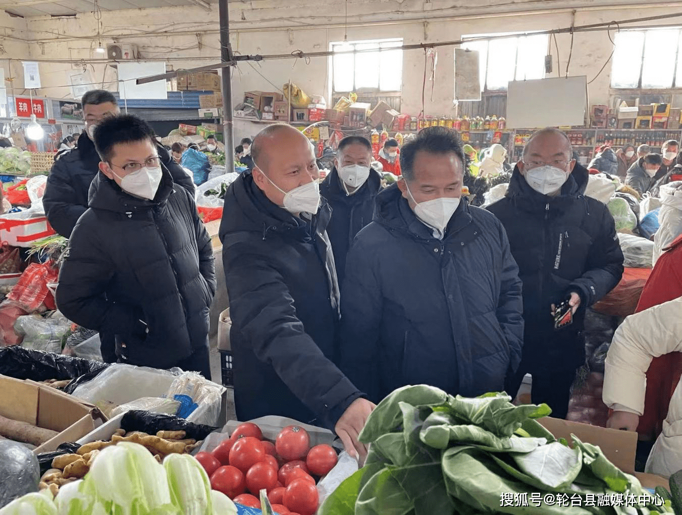 轮台县委书记刘国强调研指导春节市场保供稳价等工作