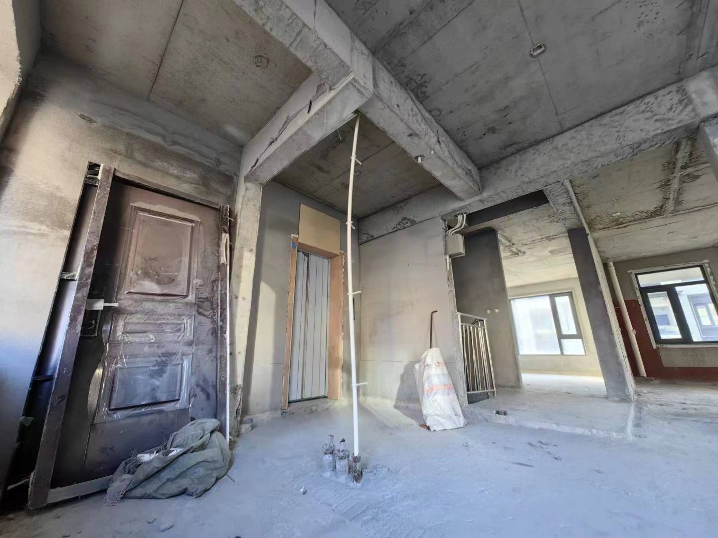 泰安国悦.半山九里下叠墅户型，4层260平下沉庭院-搜狐大视野-搜狐新闻