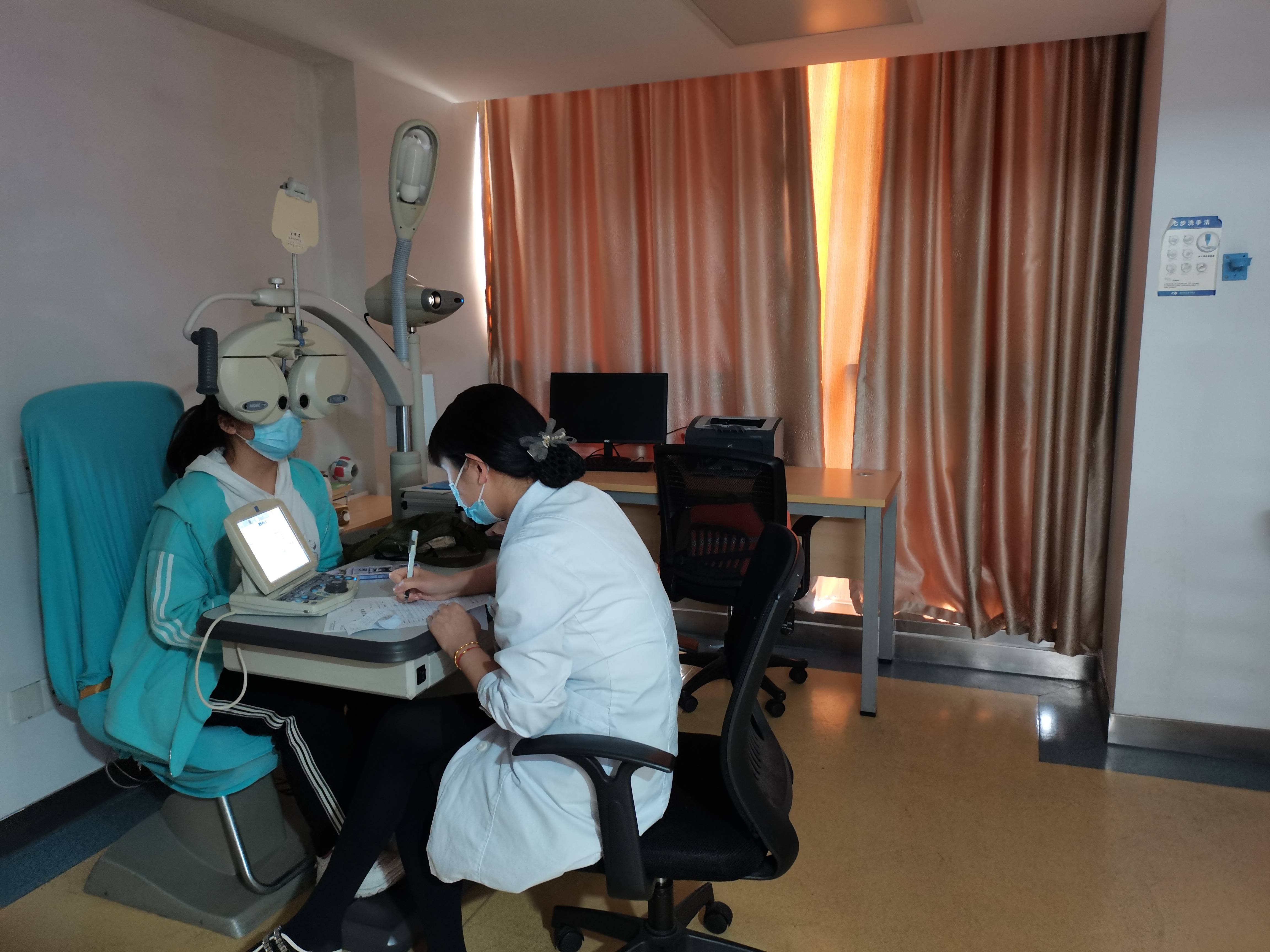 中了9000元近视手术代金券,就在深圳做全飞秒手术了_检查_活动_贺权