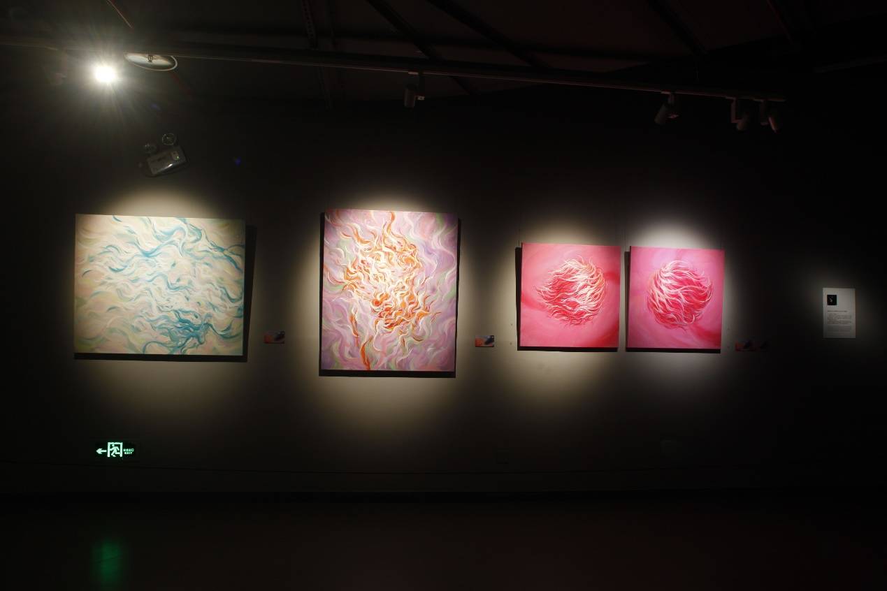 “回响“当代女艺术家联展开启双城联动湖州美术馆展出