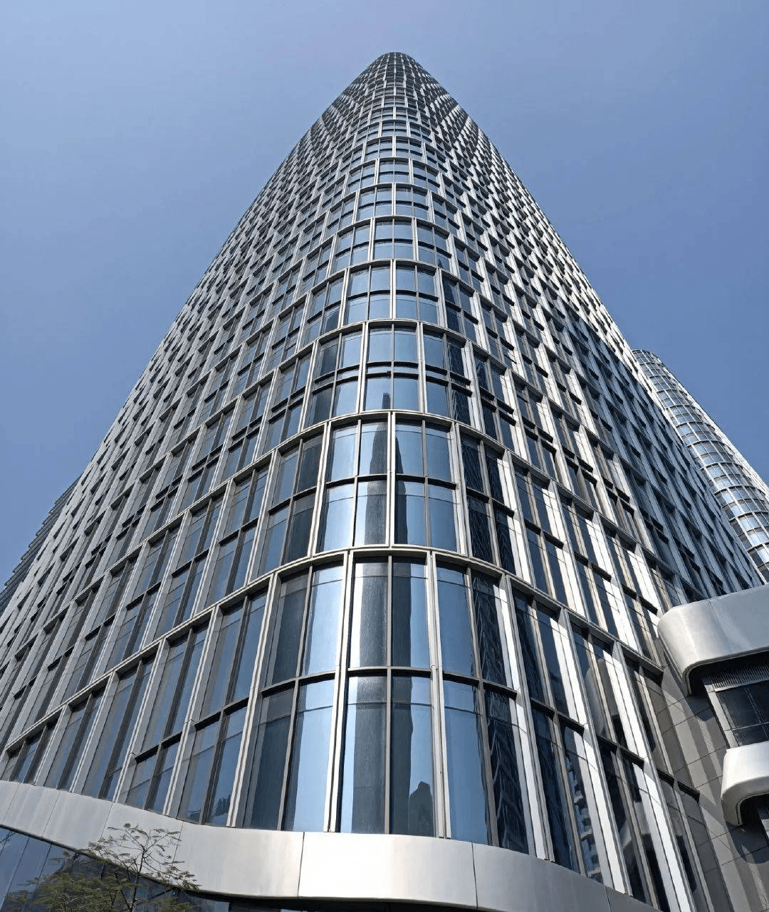 一台日立电梯多少钱32层