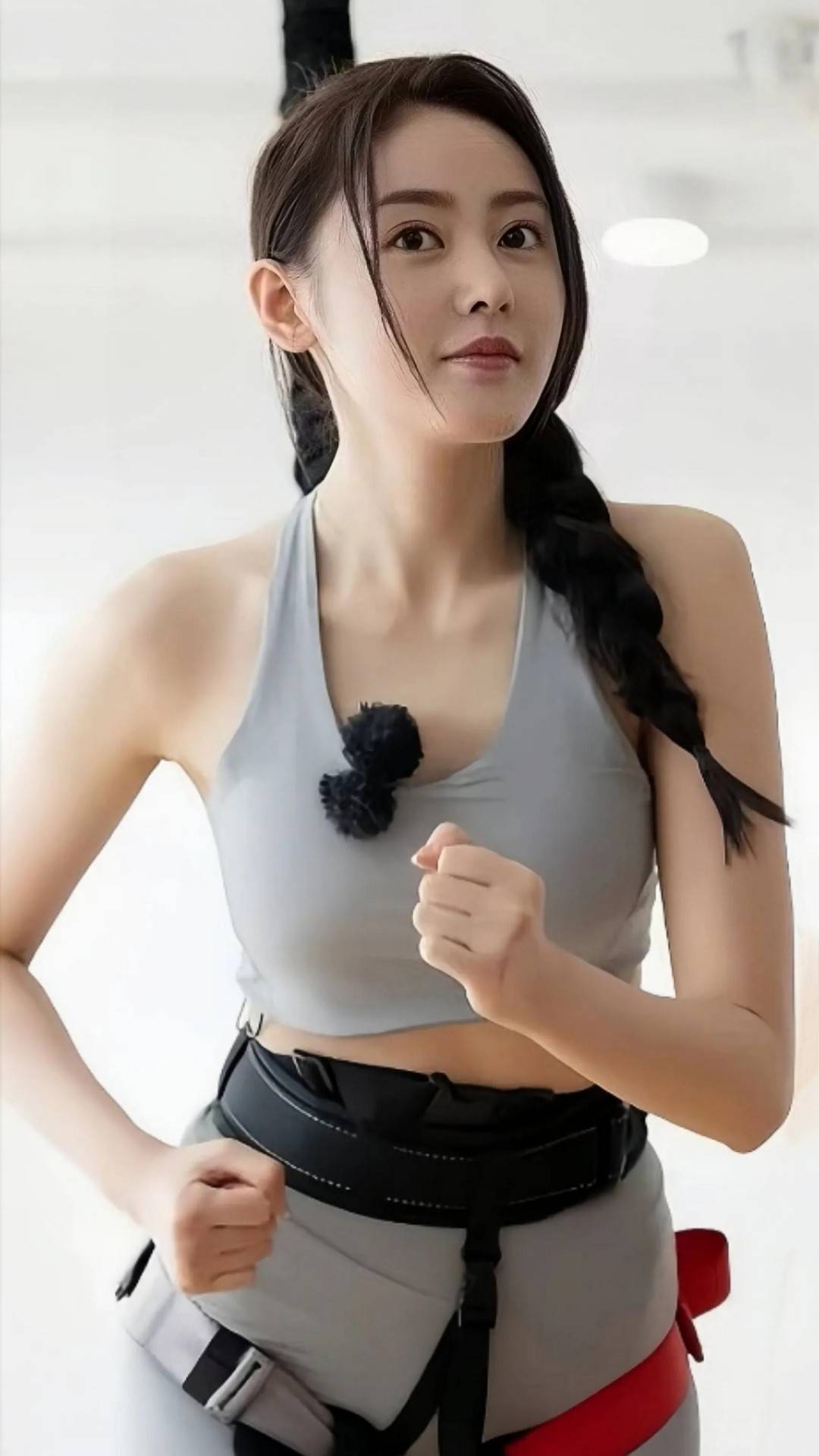 爱运动的张天爱：难怪身材这么好-搜狐大视野-搜狐新闻