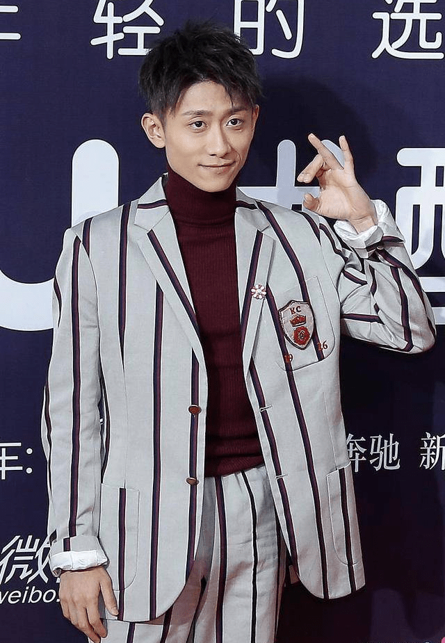 张一山和李沁是同为演员,两人曾经合作过电视剧《亲爱的,热爱的》,在