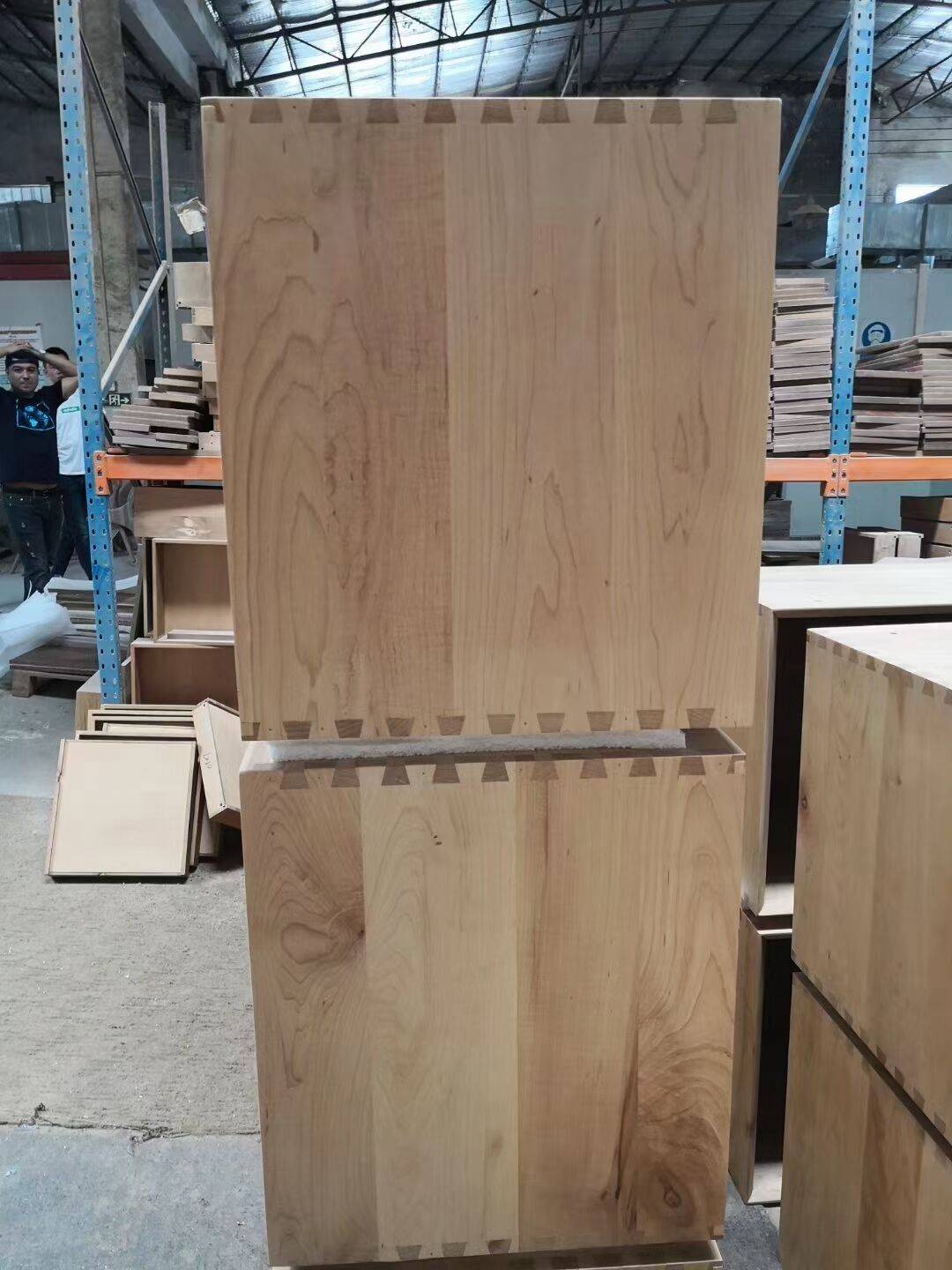 双端燕尾开榫机是一种高效,精确的木工机械设备_加工_工作_进行