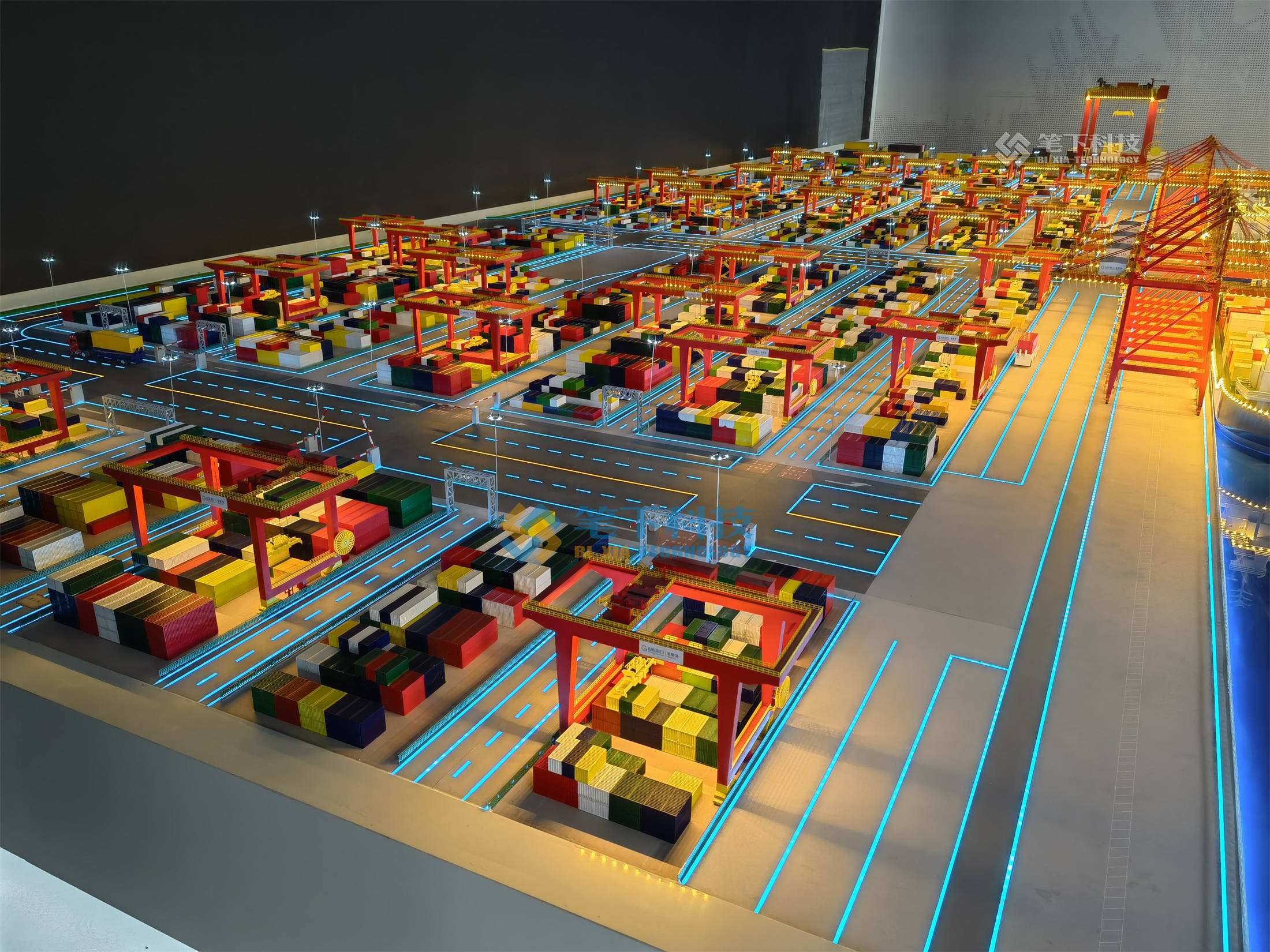 智慧港口沙盘模型,动态港口安全沙盘_演示_进行_车辆