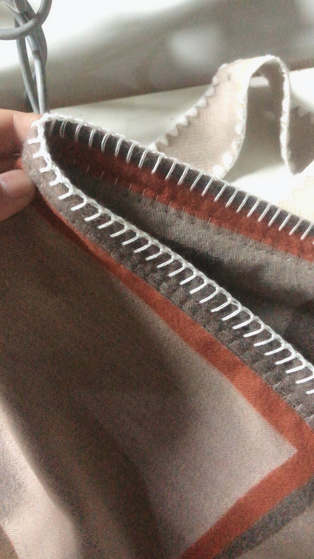 杭州服装家纺特绣加工贡针(真珠边,珠边),打揽(拉牛筋,司马克smocking