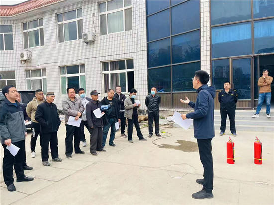 绷紧安全生产“思想弦”念好防隐治患“紧箍咒” 