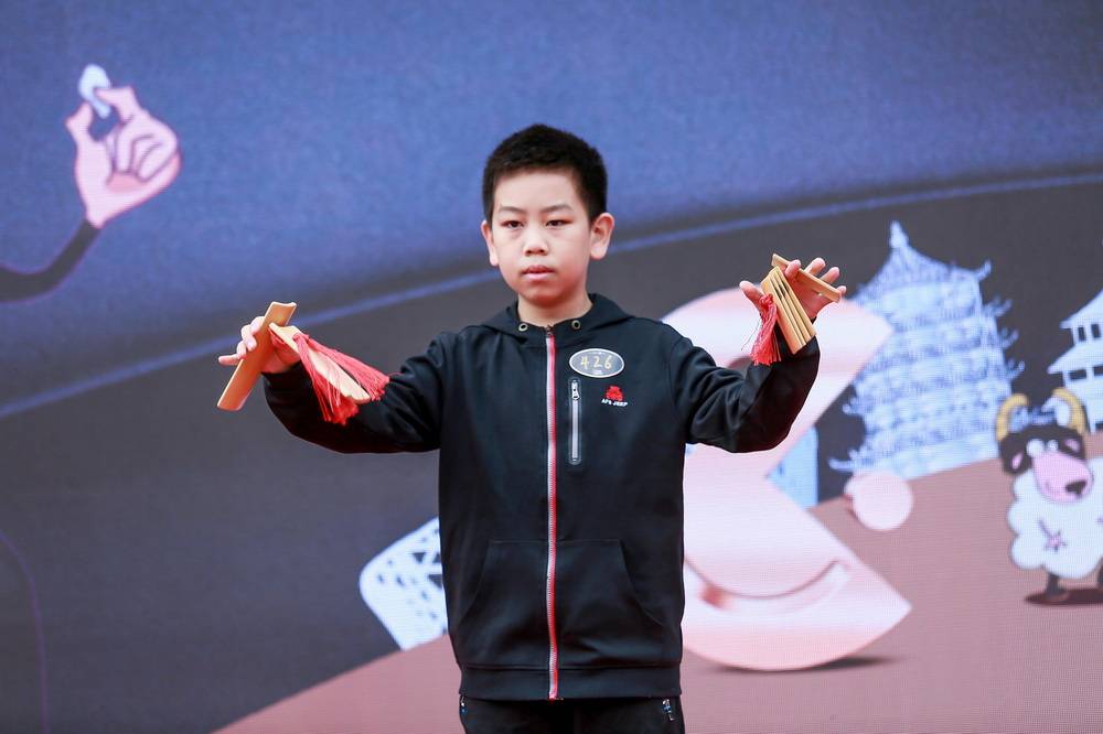 开心麻花签约艺人陈冰,金春花,李洋担任活动评委