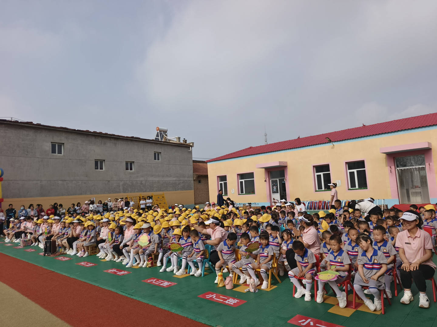 培養競賽意識和團隊合作精神,5月19日,靈丘縣城鎮第二幼兒園舉辦了第