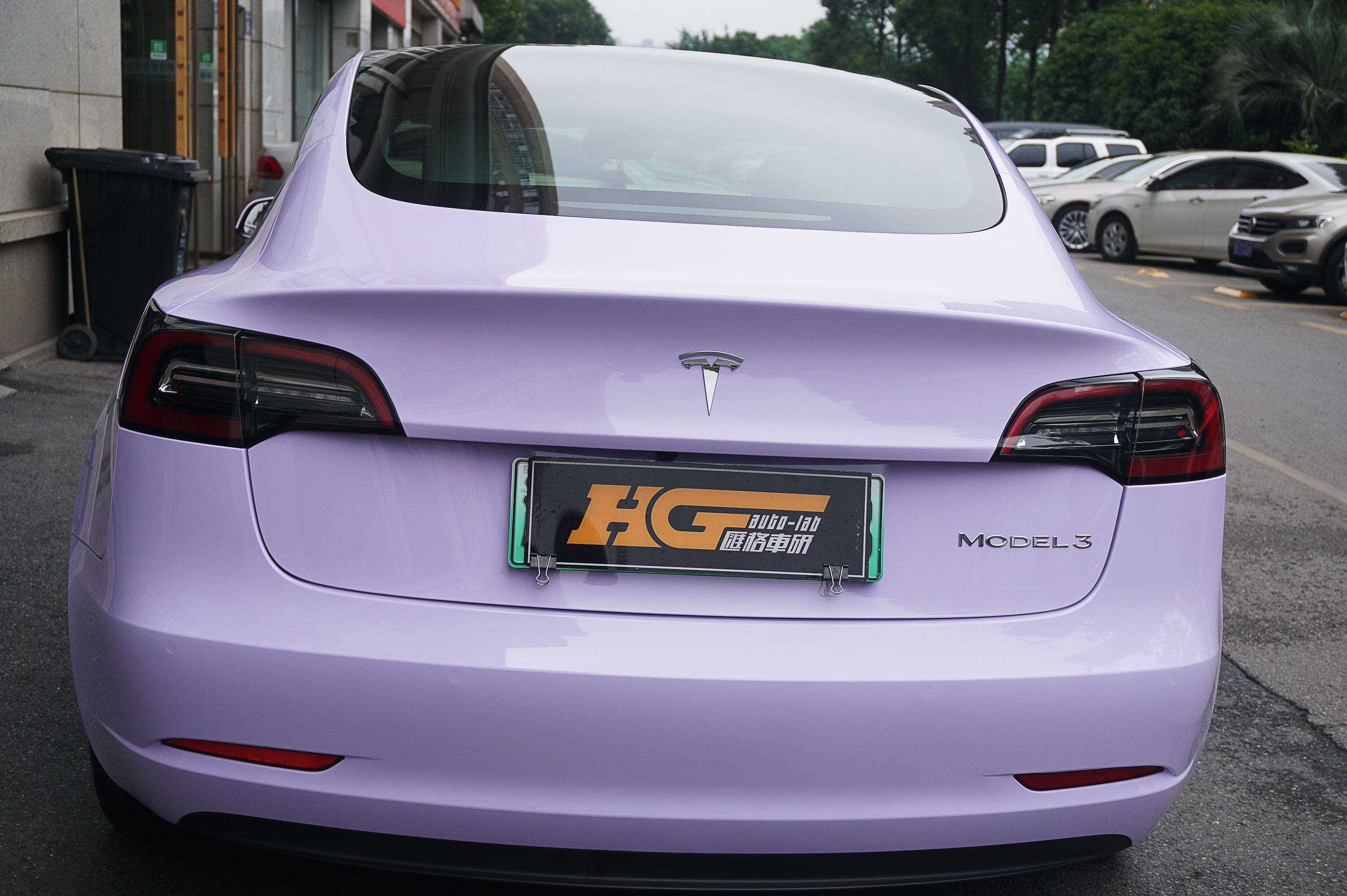 长沙汽车贴膜 长沙实体贴膜店 特斯拉改色星黛紫 官方电子质保 长沙汇