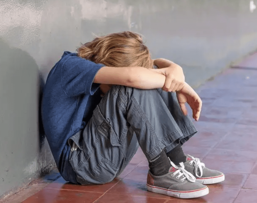 首先,我们需要了解孩子被欺负的情况.