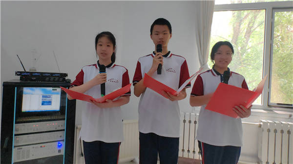缤纷社团展风采 逐梦青春炫舞台 (图3)