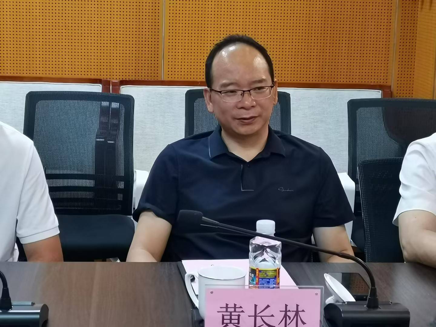 抚州市市属国有资产投资控股集团刘龙飞书记一行莅临海凭海口园考察