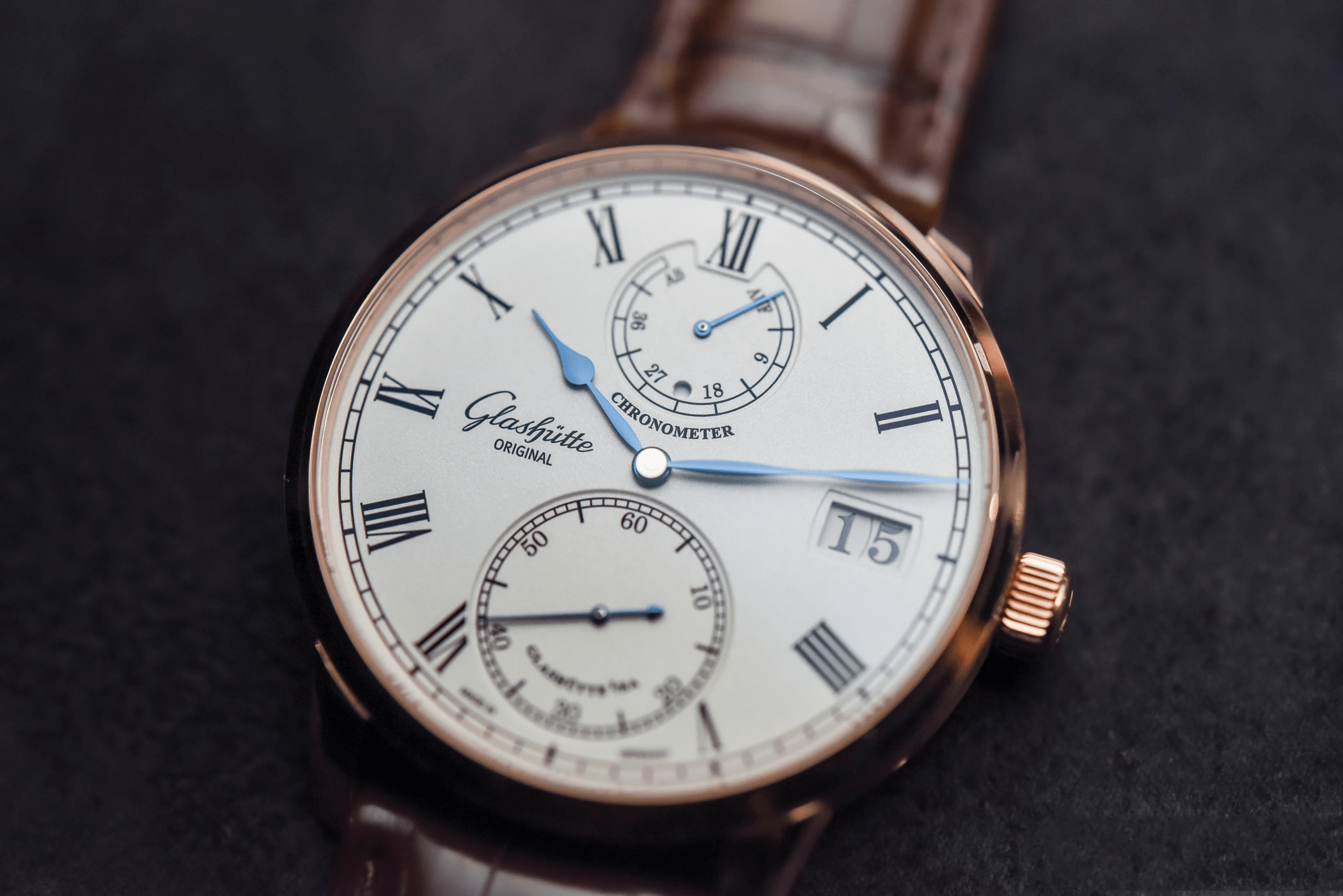格拉苏蒂原创推出新款 senator chronometer 腕表_表盘_显示_航海