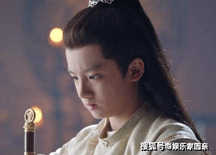 《玉骨遥》扮演少年时影的演员是谁?_简宇熙_玉简_戏份