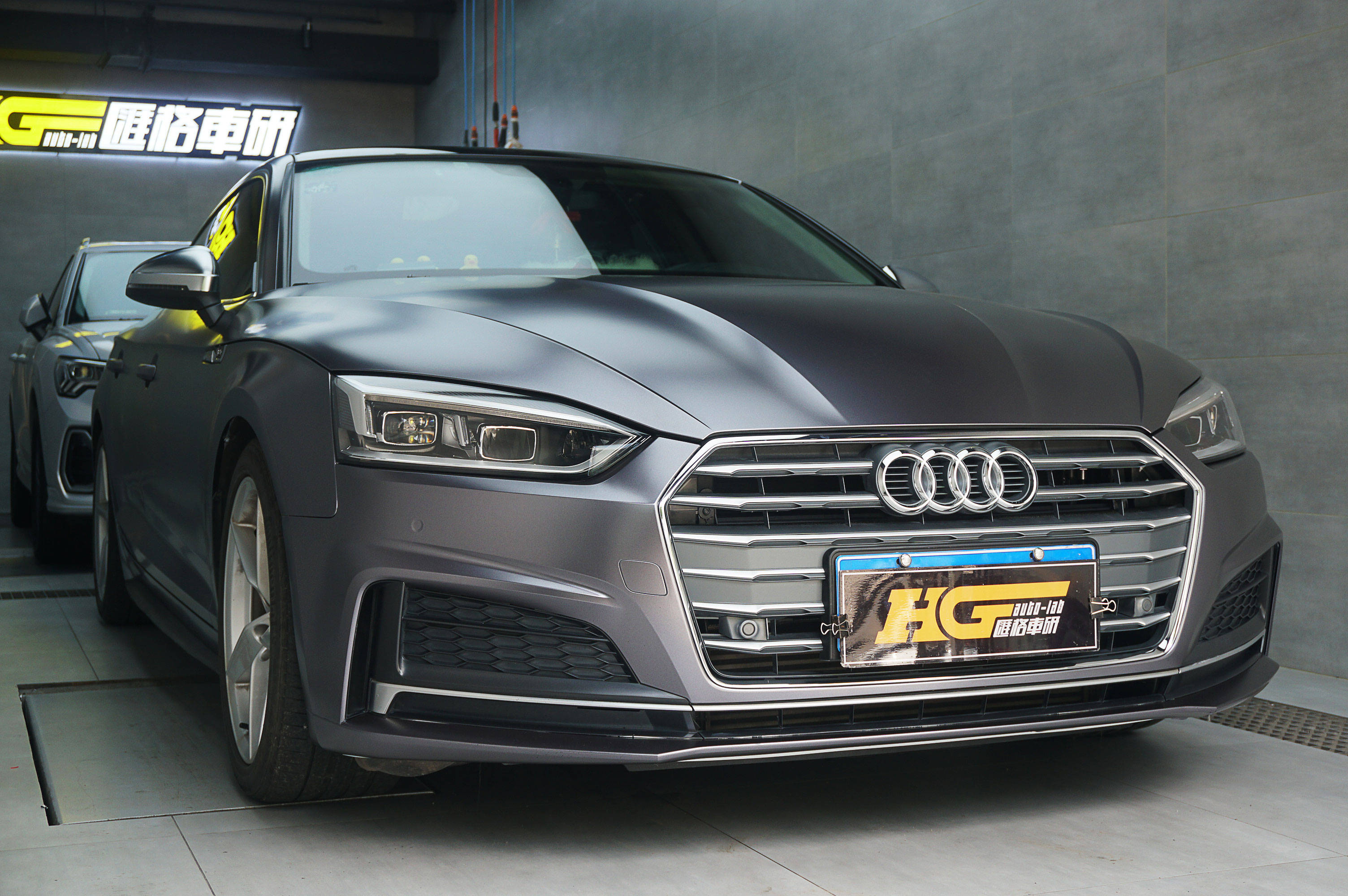 长沙汽车贴膜 长沙实体贴膜店 奥迪a5改色贴膜 奥迪 长沙汇格车研