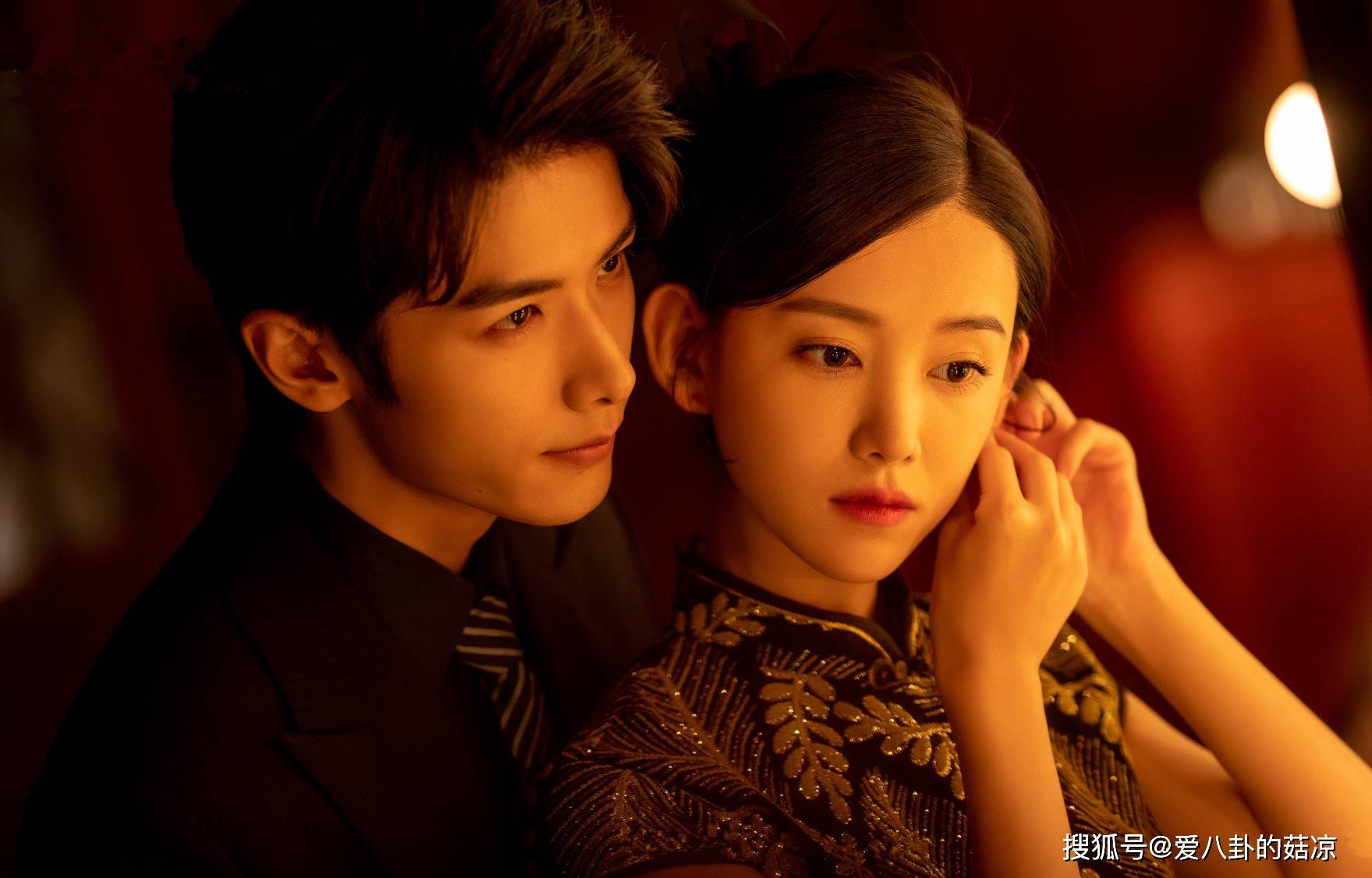 又有两部短剧要来了！双男主谍战VS双女主探案，你期待哪部？_搜狐网